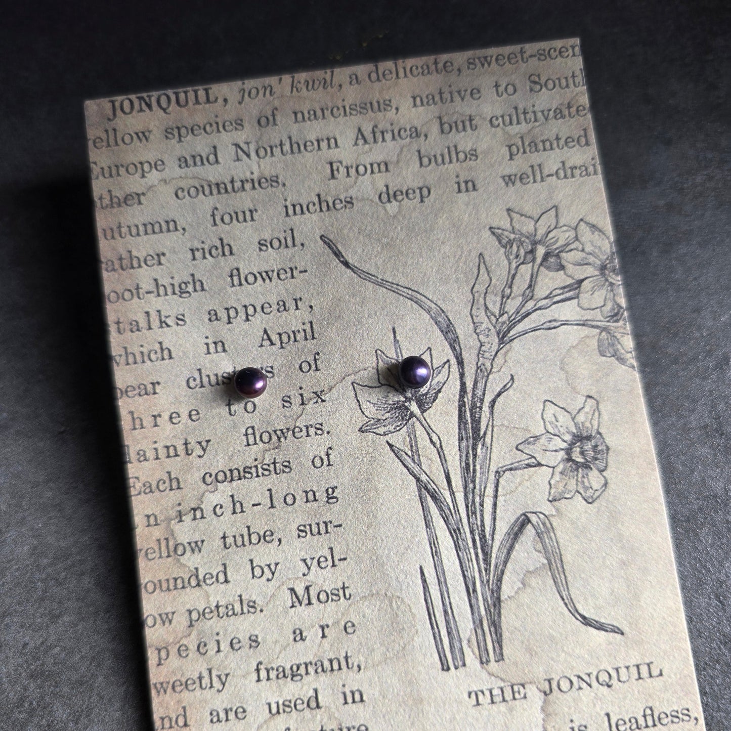 Mini Nocturne Pearl Studs