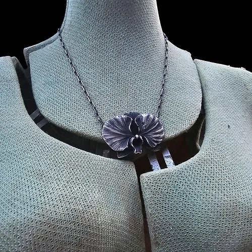 Eternal Bloom Talisman