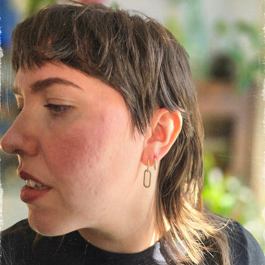 Noi 10K Paperclip Hoops