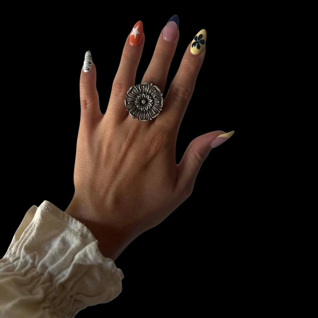Chrysanthemum Ring