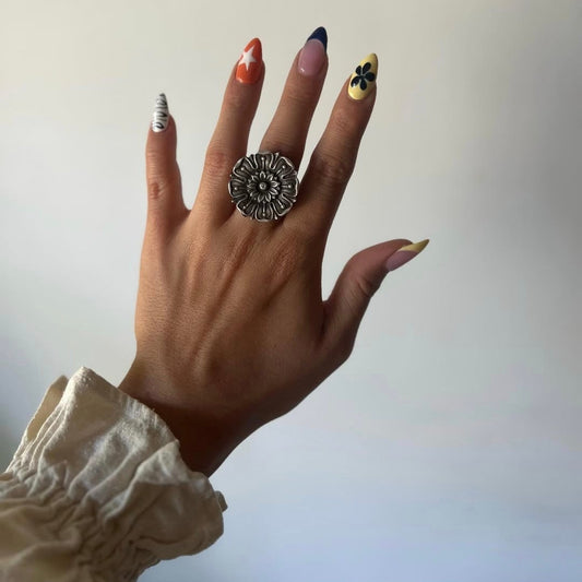 ✽ Sterling Silver Chrysanthemum Ring ✽