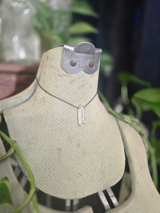 Goddexx Quartz Necklace – VII