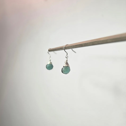 Verdant Drop – Green Glass Earrings