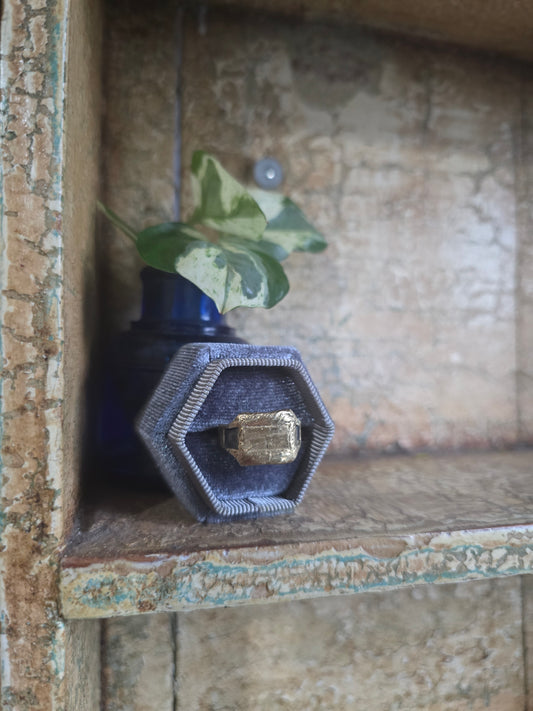 Bronze Signet