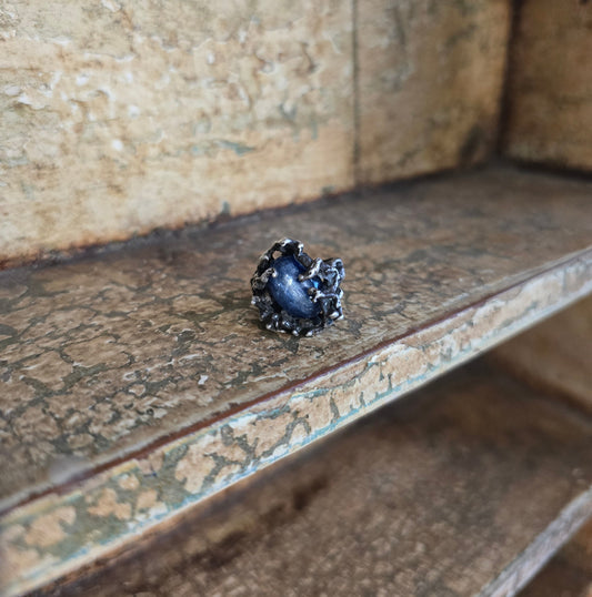 Kyanite Travelers Talisman Ring