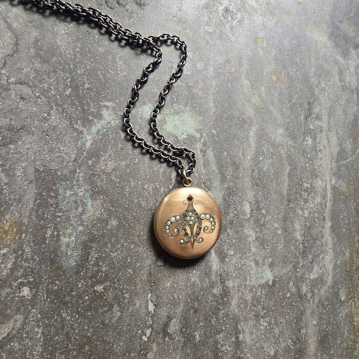 Antique Art Nouveau 14K Gold Filled Locket