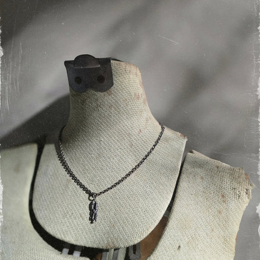 Straw Cast Mini Necklace II