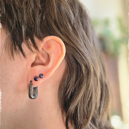 Mini Nocturne Pearl Studs